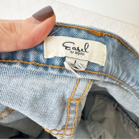 Easel Women's Distressed Straight Relaxed Denim Blue Jeans
Pants Cropped L 28/29 - Picture 7 of 8